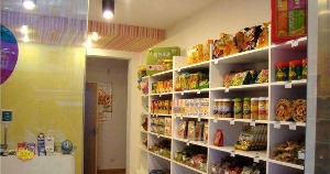 爱尚零食屋