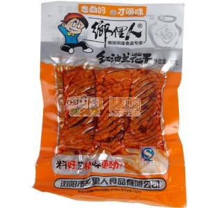 【乡里人休闲食品】