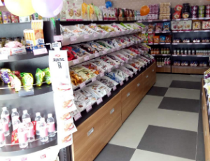 【爱挑逗休闲食品】