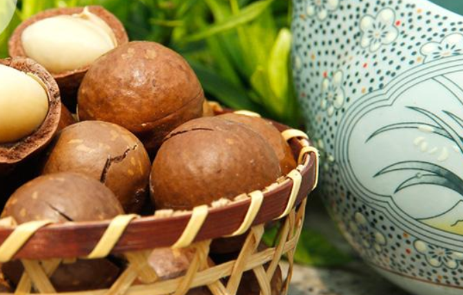 【佰味挑零食连锁店】