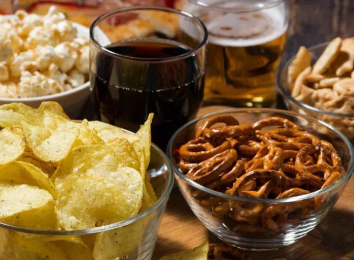 【麻辣扒点半零食】