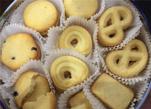 【翠竹园休闲食品】