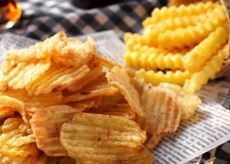 【两个土豆薯片】