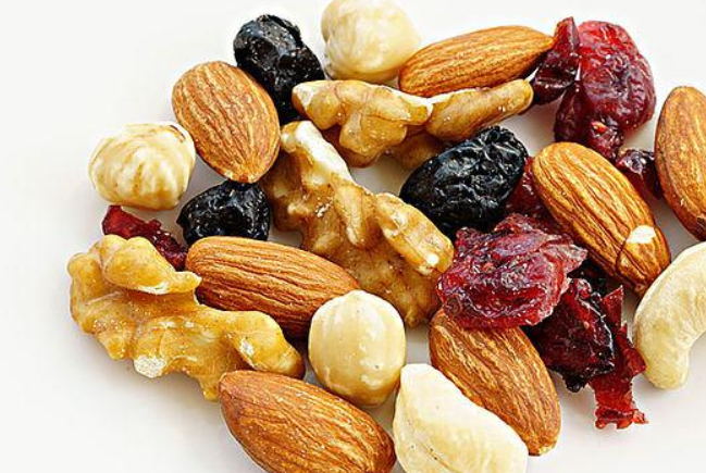 【松鼠爱坚菓】