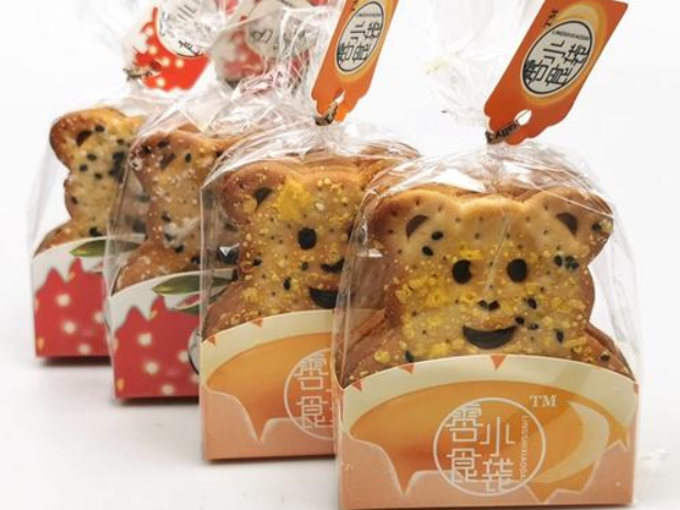 【笨笨熊休闲食品】