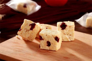 【歪咪小零食】