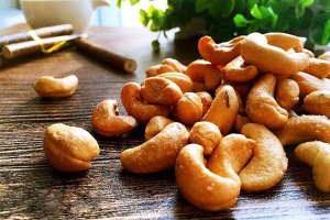 【万思顿腰果】