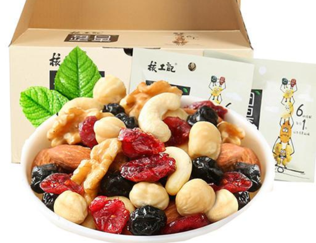 【核工记坚果零食】