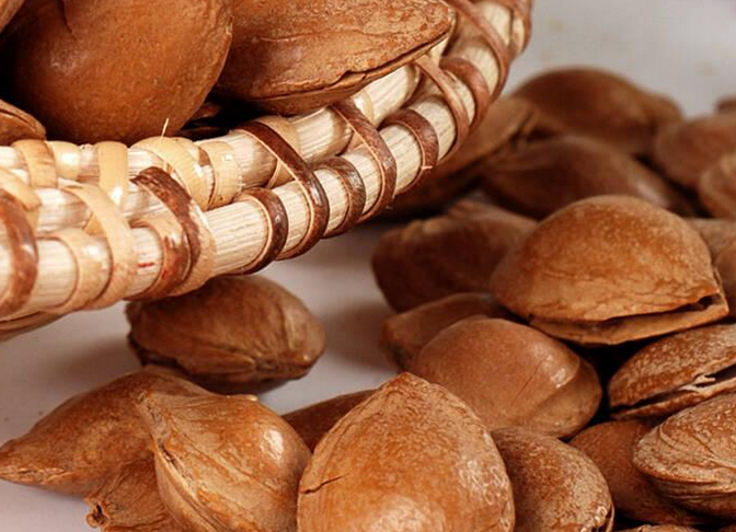 【子芮零食物语】