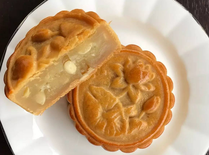 【燕子家量贩零食】