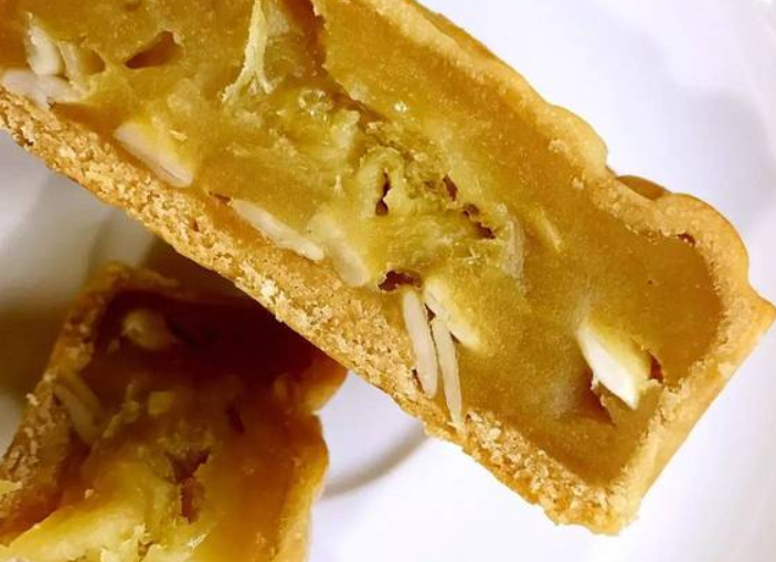 【燕子家量贩零食】