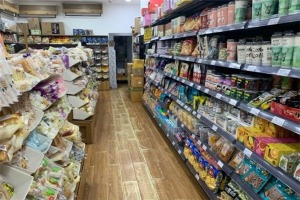 【六块六零食】