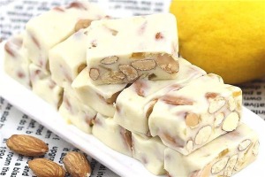 【小公主零食】