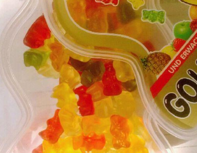 【小狐狸橡皮糖】