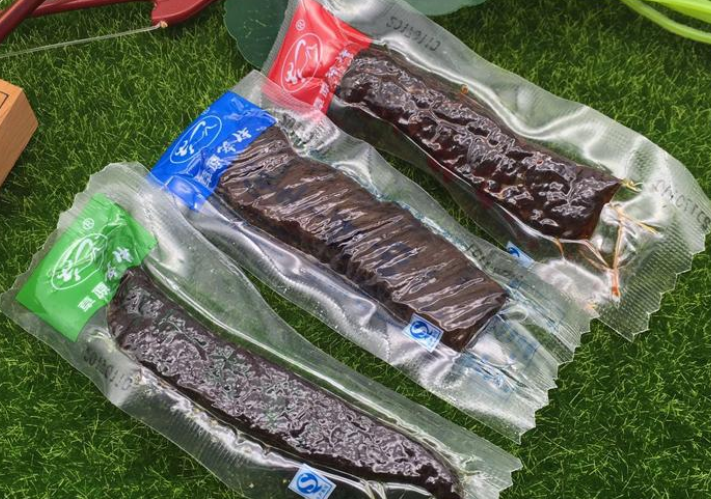 【草原笨牛牛肉干】
