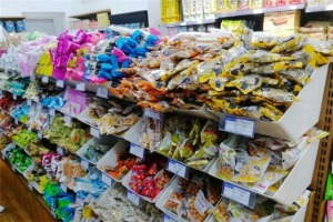 【萌大叔零食】