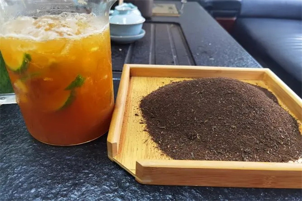 【万物潮茶奶茶店】
