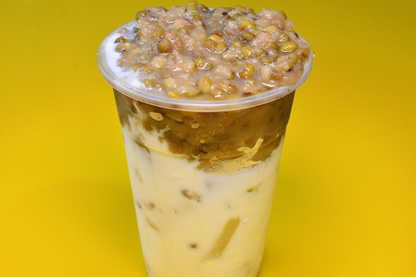 微小甜豆沙牛乳