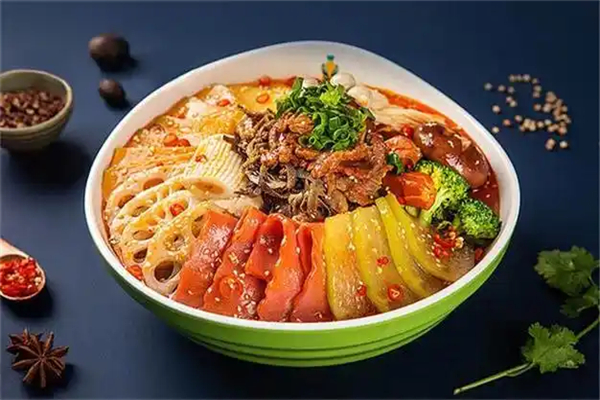胖子品味冒菜加盟