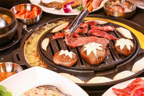 【赵勇利烤肉店】
