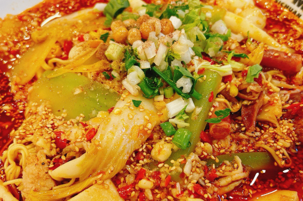 盆盆冒菜加盟
