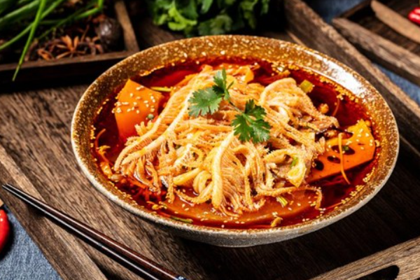 盆盆冒菜加盟