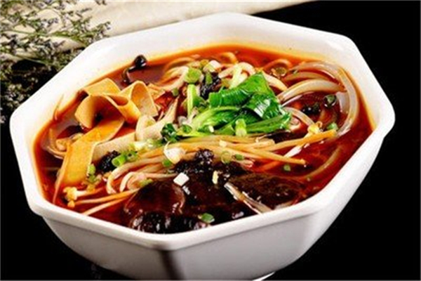 【辣冒号冒菜】