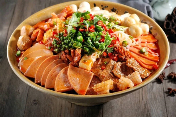 小二哥冒菜加盟