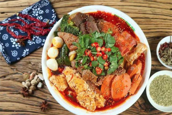 【辣嘴猴冒菜小饭堂】