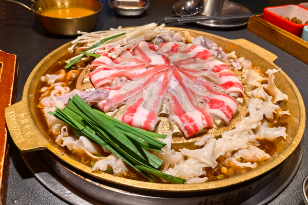 【章小牛水煎肉】