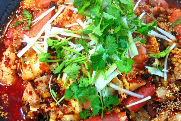 【婆婆冒菜】