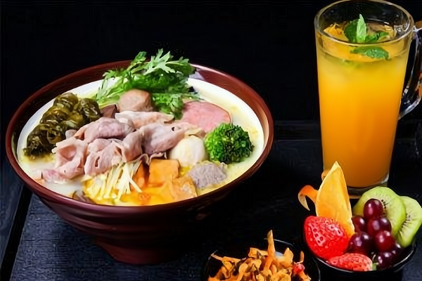 【九宫冒菜】