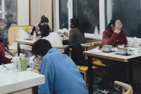 鼎德香自助小火锅