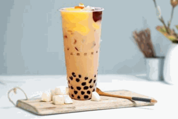 【果然佑饮奶茶】