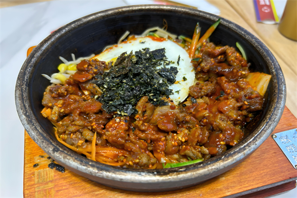 十里香烤肉拌饭加盟