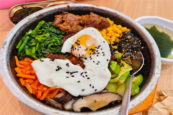 【韩国烤肉拌饭】