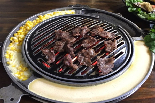 【炭韩国烤肉】