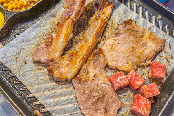 拾玖烤肉加盟