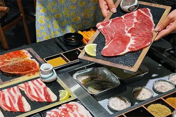 【上海纸上烤肉】