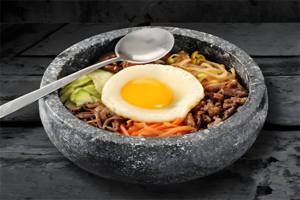 【饭米粒石锅拌饭】