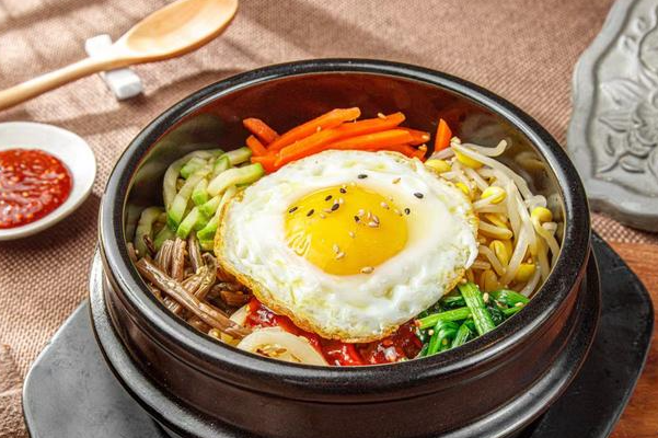 【拌30石锅拌饭】