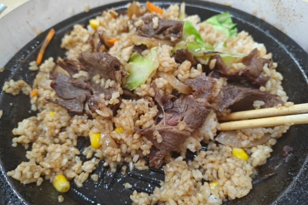 【甲饭乙汤牛肉酱拌饭】