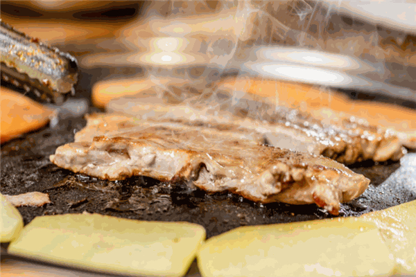 【一马路二哥烤肉】