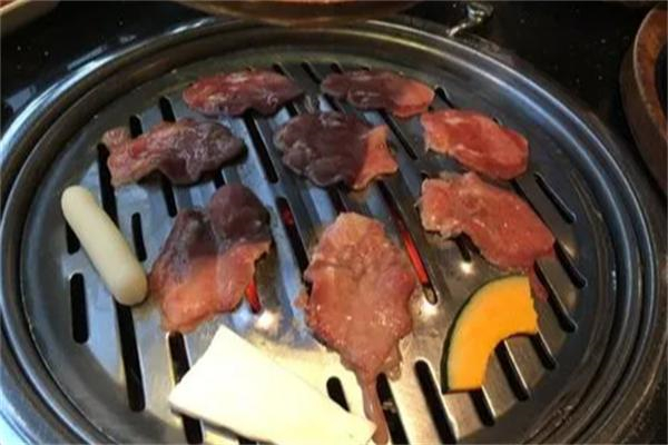 【超级烤肉王】