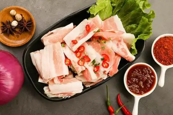 乐烤巴市井烤肉加盟
