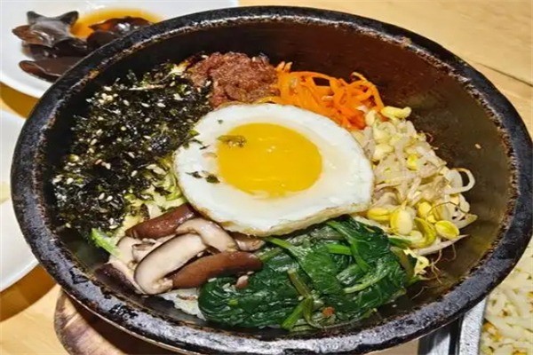 【典份烤肉饭】