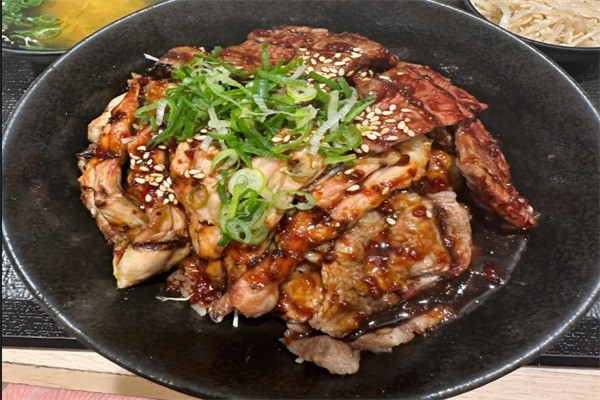 【典份烤肉饭】