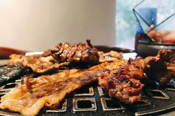 【猪呀牛呀羊烤肉】