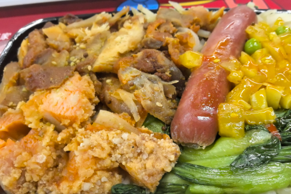 好吃得一哔烤肉饭加盟