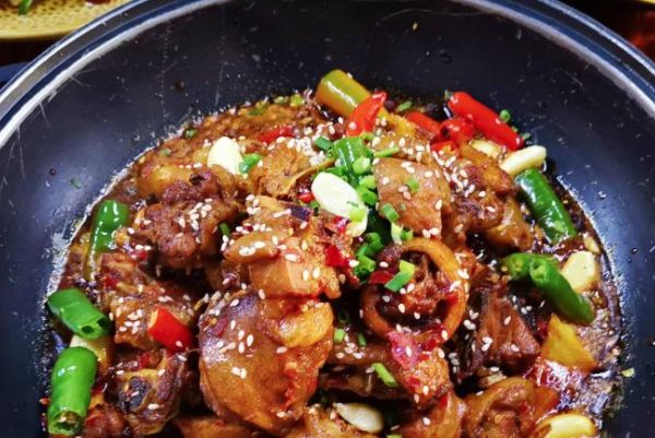 川东王牛杂火锅加盟